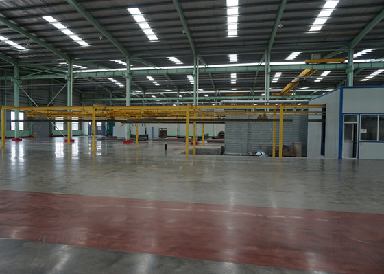 Free Conveyor Automatic Powder Coating Plant line For Aluminium Profile